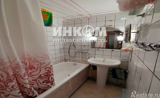 Продажа 3-комн квартиры на вторичном рынке ул Алтайская,  д. 26