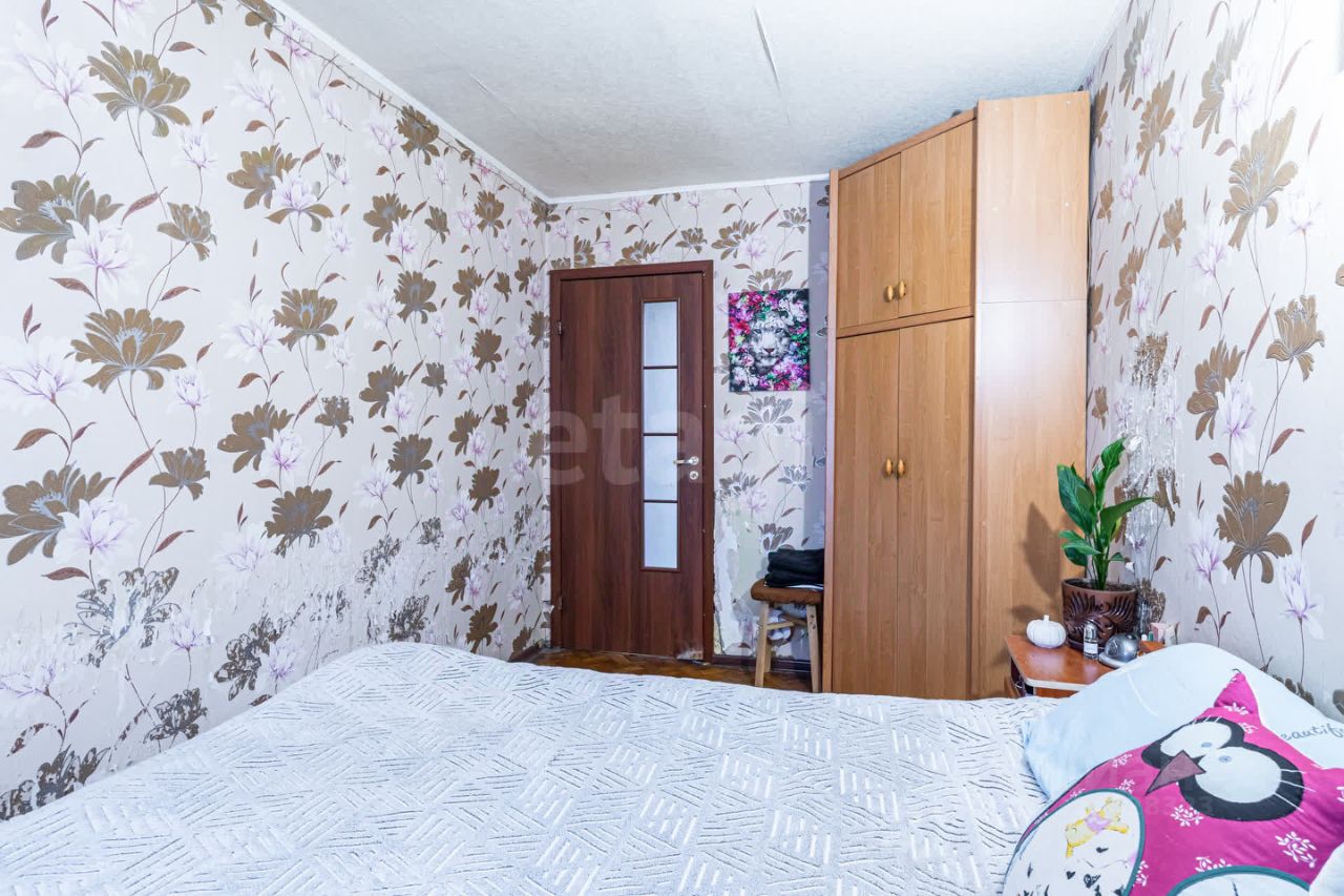 Продажа 3-комн квартиры на вторичном рынке Среднеохтинский проспект, 1К1