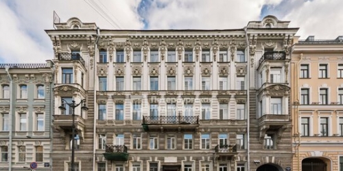 3-комн квартира Театральная площадь,  д. 12