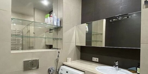 2-комн квартира улица Павла Андреева,  д. 4