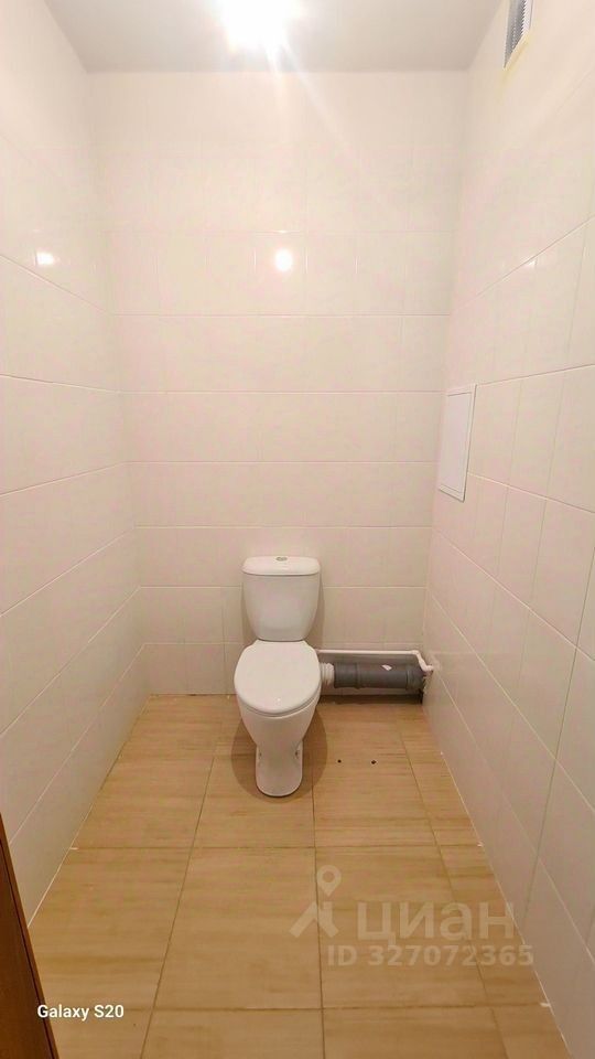 Продажа 3-комн квартиры на вторичном рынке ДЗФС мкр,  д. 15А