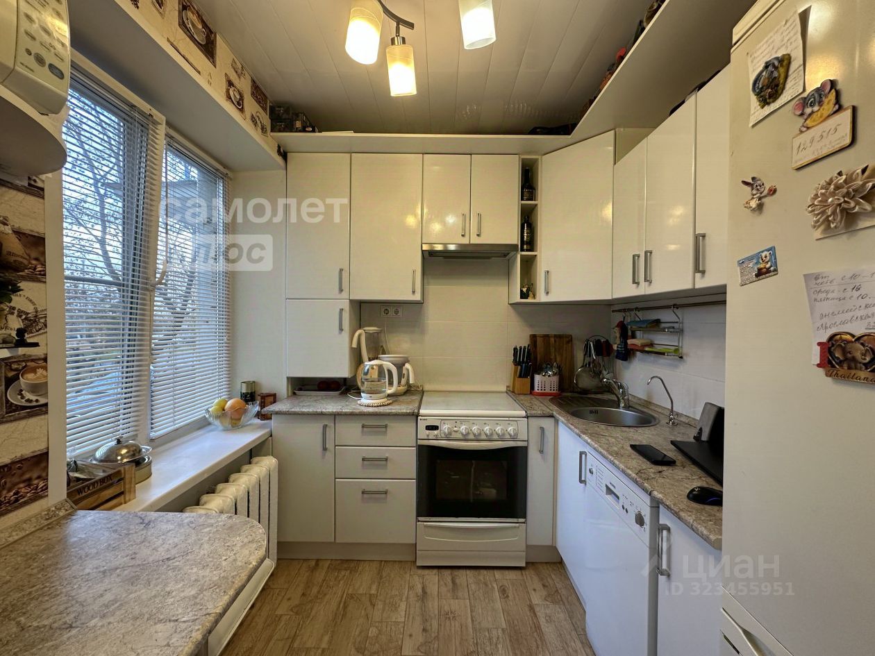 Продажа 2-комн квартиры на вторичном рынке 5-й Останкинский переулок, 11А