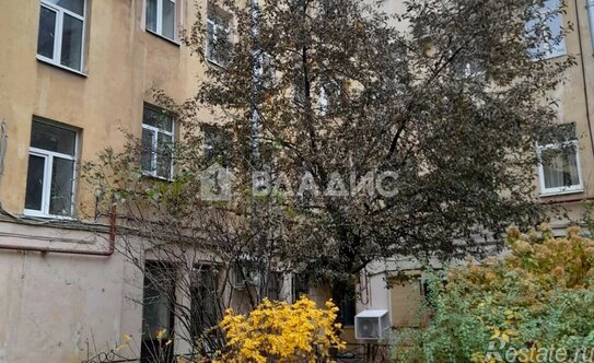 Продажа 3-комн квартиры на вторичном рынке Морская Б. ул,  д. 6