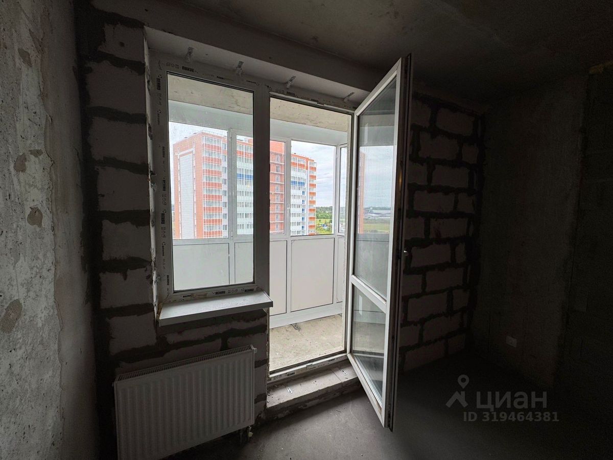 Продажа 1-комн квартиры на вторичном рынке пос. Янино-1, улица Заводская, 18к2