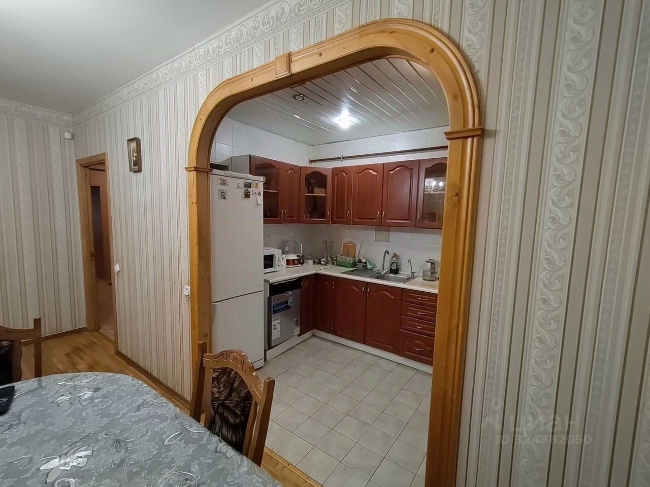 Продажа 3-комн квартиры на вторичном рынке улица Мира, 6Б
