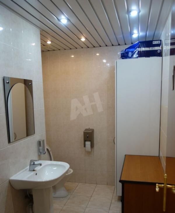 Аренда торгового помещения 1йТружеников пер,  д. 12