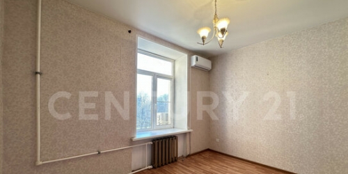 3-комн квартира Стачек пр-кт,  д. 148