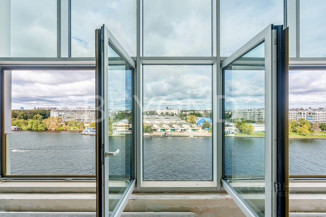 Продажа 3-комн квартиры на вторичном рынке Ждановская улица, 45