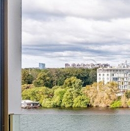 Продажа 3-комн квартиры на вторичном рынке Ждановская улица, 45