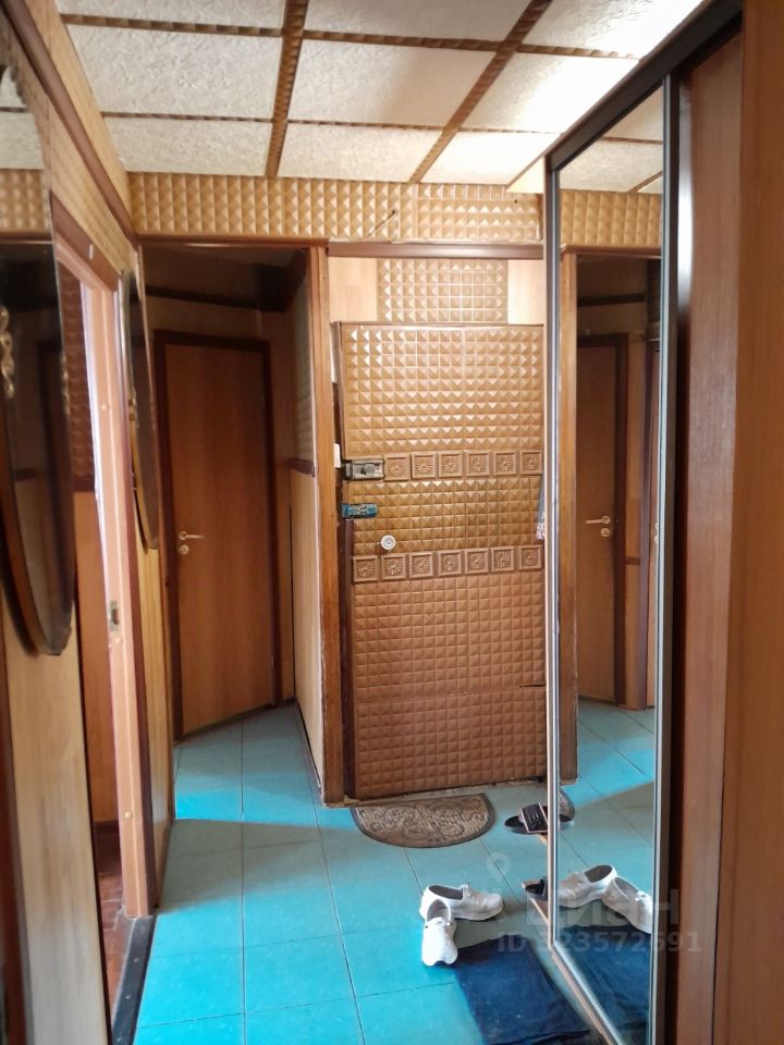 Аренда 3-комн квартиры на вторичном рынке улица Замшина, 38