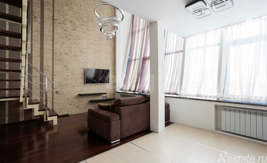 Продажа 2-комн квартиры на вторичном рынке Хасанская улица