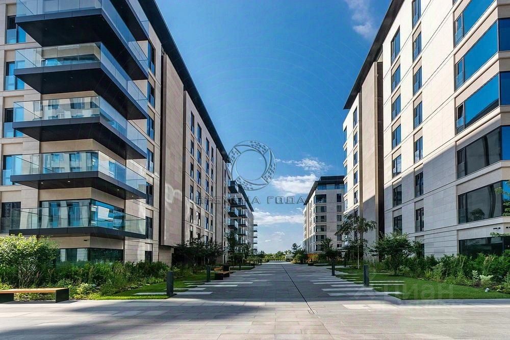 Продажа 2-комн квартиры на вторичном рынке Мосфильмовская улица, 1А
