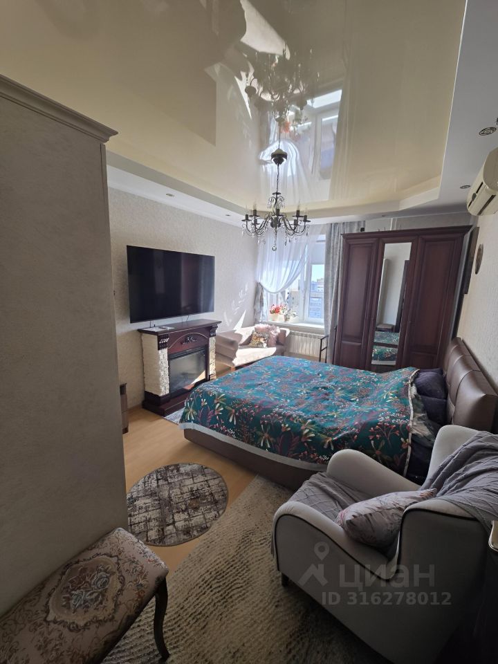 Продажа 3-комн квартиры на вторичном рынке проспект Пятилеток, 15к8