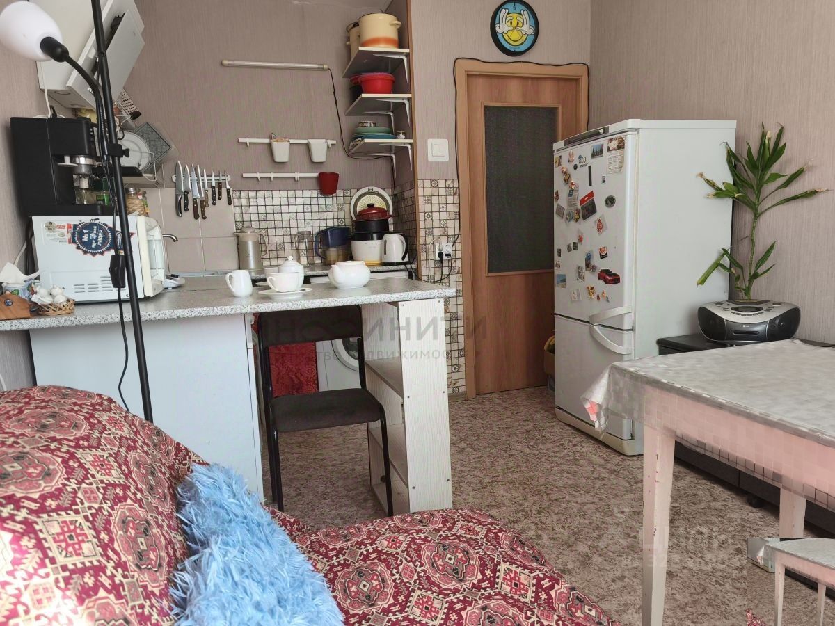 Продажа 2-комн квартиры на вторичном рынке Авиаторов мкр, Балашиха, улица Летная,  д. 2
