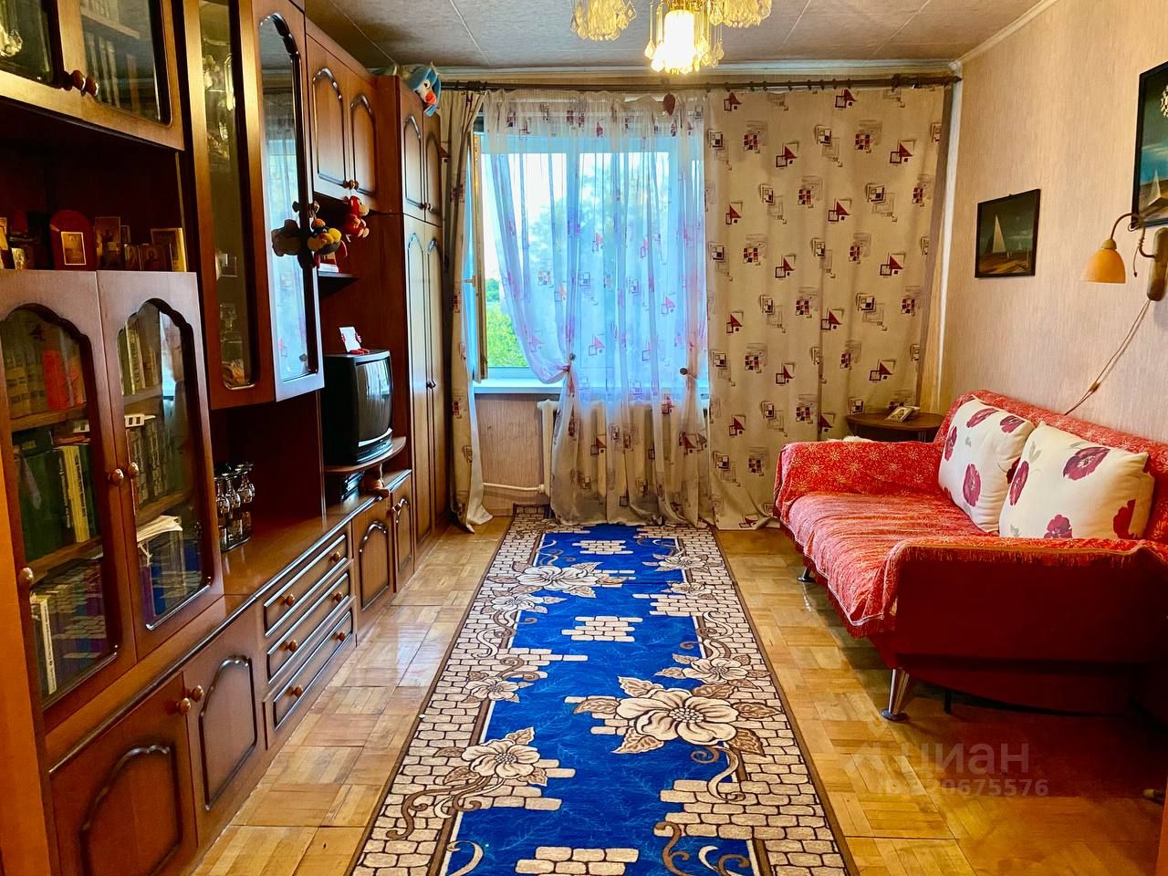 Продажа 2-комн квартиры на вторичном рынке Ожерелье мкр, Кашира, улица Заводская,  д. 1