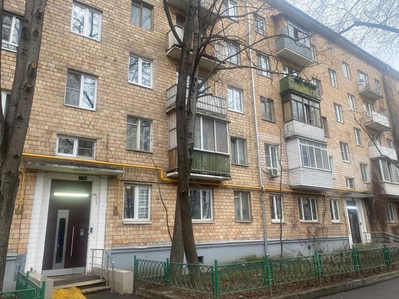 Продажа 3-комн квартиры на вторичном рынке Вадковский переулок, 16