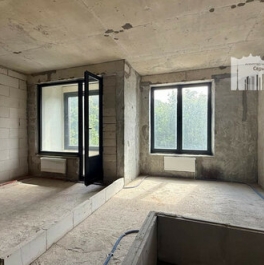 Продажа 1-комн квартиры на вторичном рынке Новоалексеевская улица,  д. 16 к5