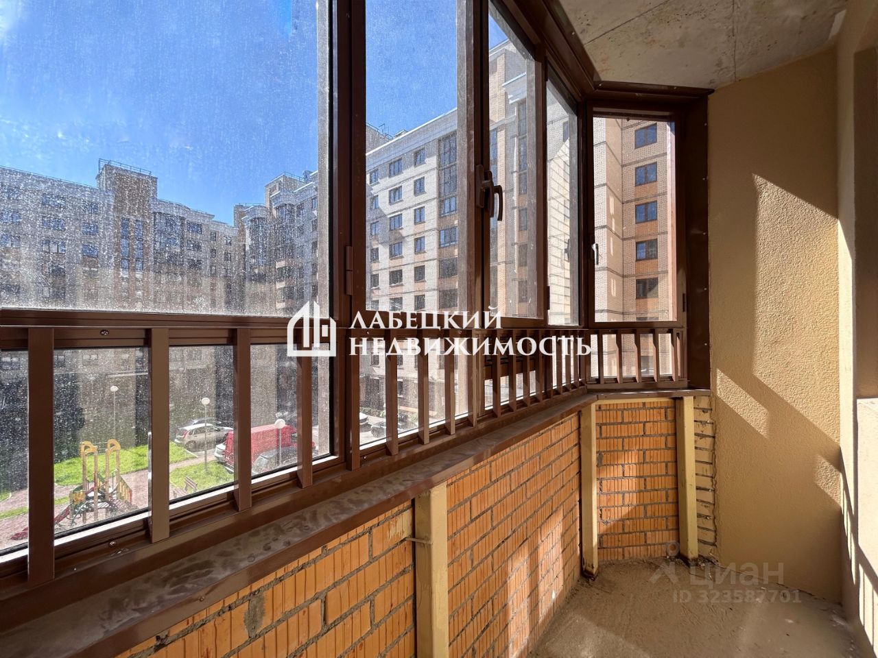 Продажа 1-комн квартиры на вторичном рынке Ломоносов, Михайловская улица, 51