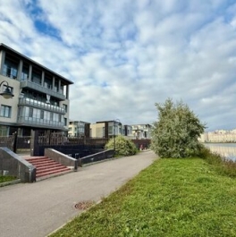 Продажа 1-комн квартиры на вторичном рынке Просвещения пр-кт,  д. 35