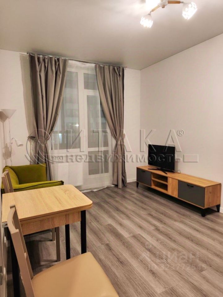 Аренда 1-комн квартиры на вторичном рынке проспект Ветеранов, 200