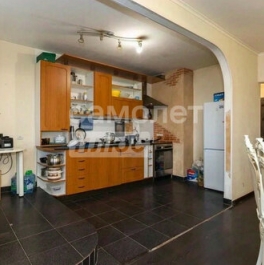 Продажа 2-комн квартиры на вторичном рынке ул Люблинская,  д. 169