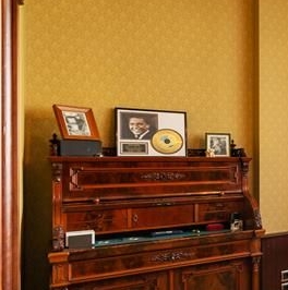 Продажа 4-комн квартиры на вторичном рынке 1-й Неопалимовский переулок, 8