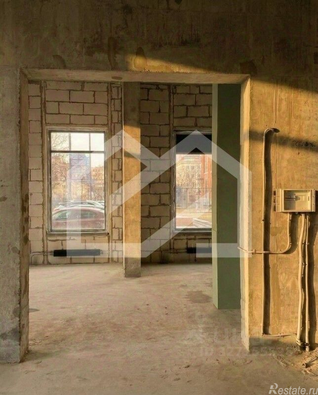 Продажа торгового помещения Красноказарменная улица,  д. 15 к4