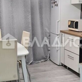 Продажа 3-комн квартиры на вторичном рынке Зенино, 46Н-05397