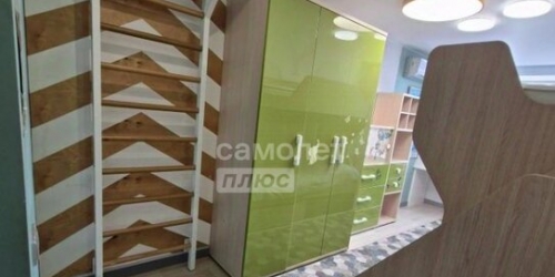 3-комн квартира улица Расковой,  д. 14