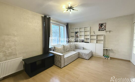 Продажа 2-комн квартиры на вторичном рынке улица Лёни Голикова,  д. 18