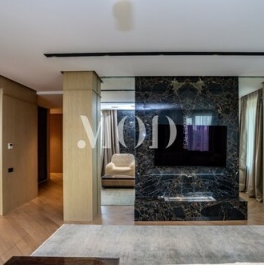 Продажа 3-комн квартиры на вторичном рынке Минская улица,  д. 2