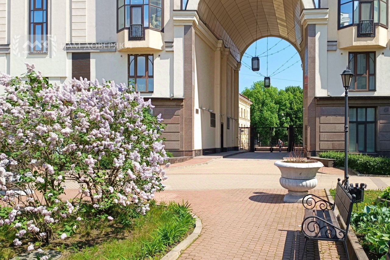 Продажа 2-комн квартиры на вторичном рынке Парадная улица, 3к2