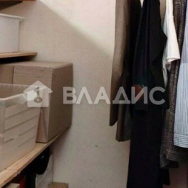 Продажа 3-комн квартиры на вторичном рынке проспект Испытателей,  д. 20