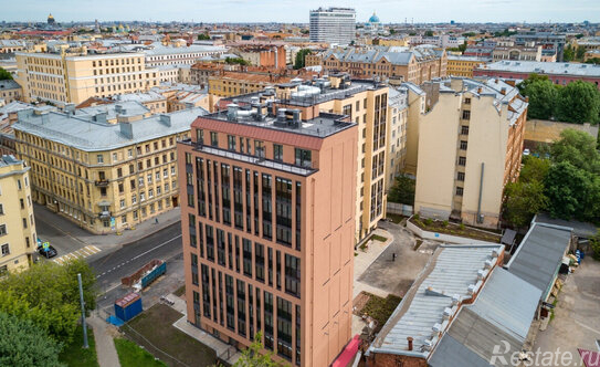 Продажа 4-комн квартиры на вторичном рынке ул Курляндская,  д. 10-12