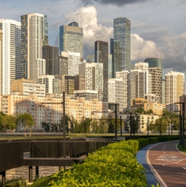 Продажа 2-комн квартиры на вторичном рынке Береговой проезд,  д. 2,  к. 17