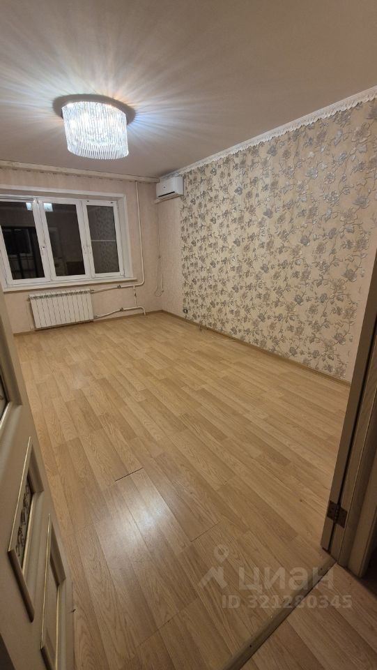 Продажа 3-комн квартиры на вторичном рынке Наро-Фоминск, улица Войкова, 25