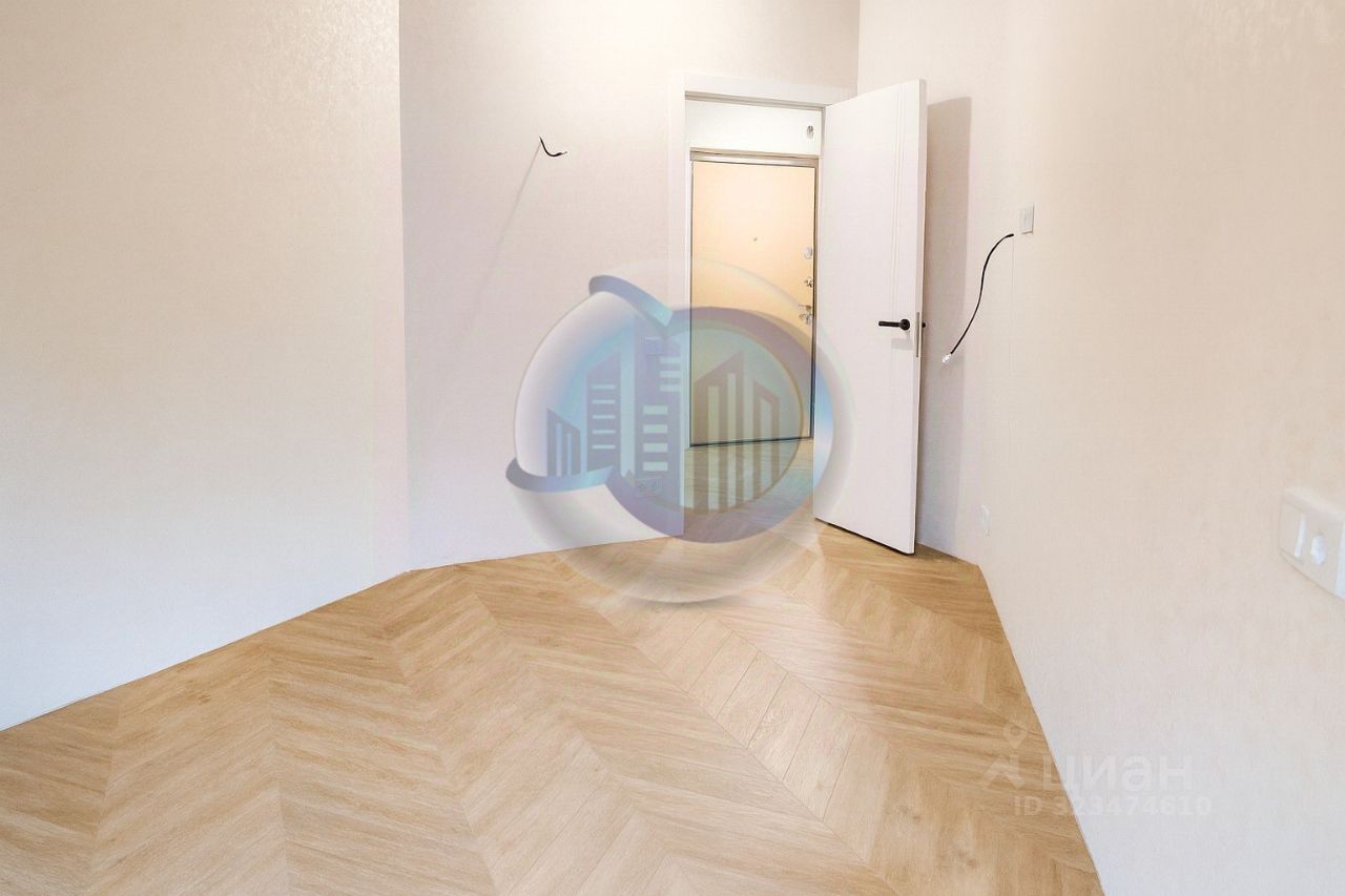 Продажа 2-комн квартиры на вторичном рынке пос. Развилка, проезд Римский, 11