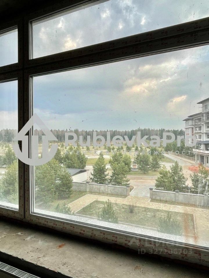 Продажа 4-комн квартиры на вторичном рынке Азарово Северное кп, д. Семенково, улица Сиреневая, 6