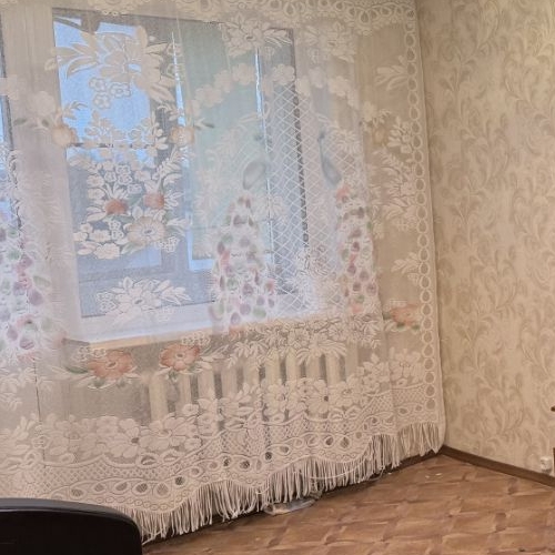 3-комн квартира Лотошино пгт, улица Центральная, 21