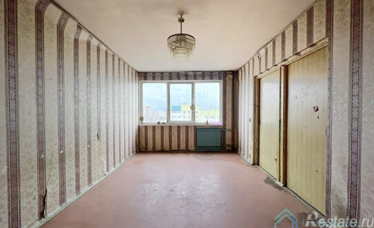 Продажа 3-комн квартиры на вторичном рынке улица Стойкости,  д. 9