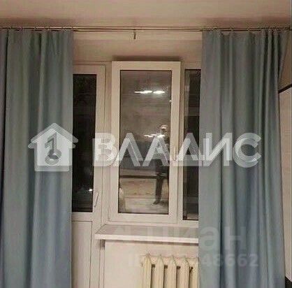 Продажа 1-комн квартиры на вторичном рынке Яснополянская улица,  д. 3К2