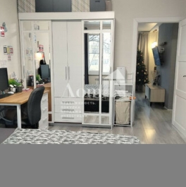 Продажа 1-комн квартиры на вторичном рынке Ленинский пр-кт,  д. 56 с1