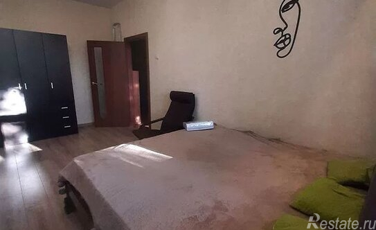 Аренда 1-комн квартиры на вторичном рынке улица Бориса Жигулёнкова,  д. 1/20