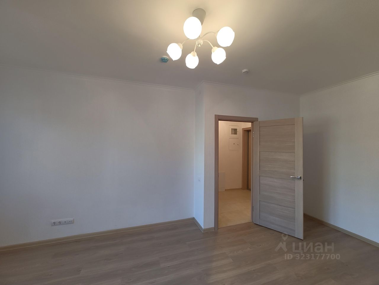 Продажа 1-комн квартиры на вторичном рынке Балаклавский проспект, 17