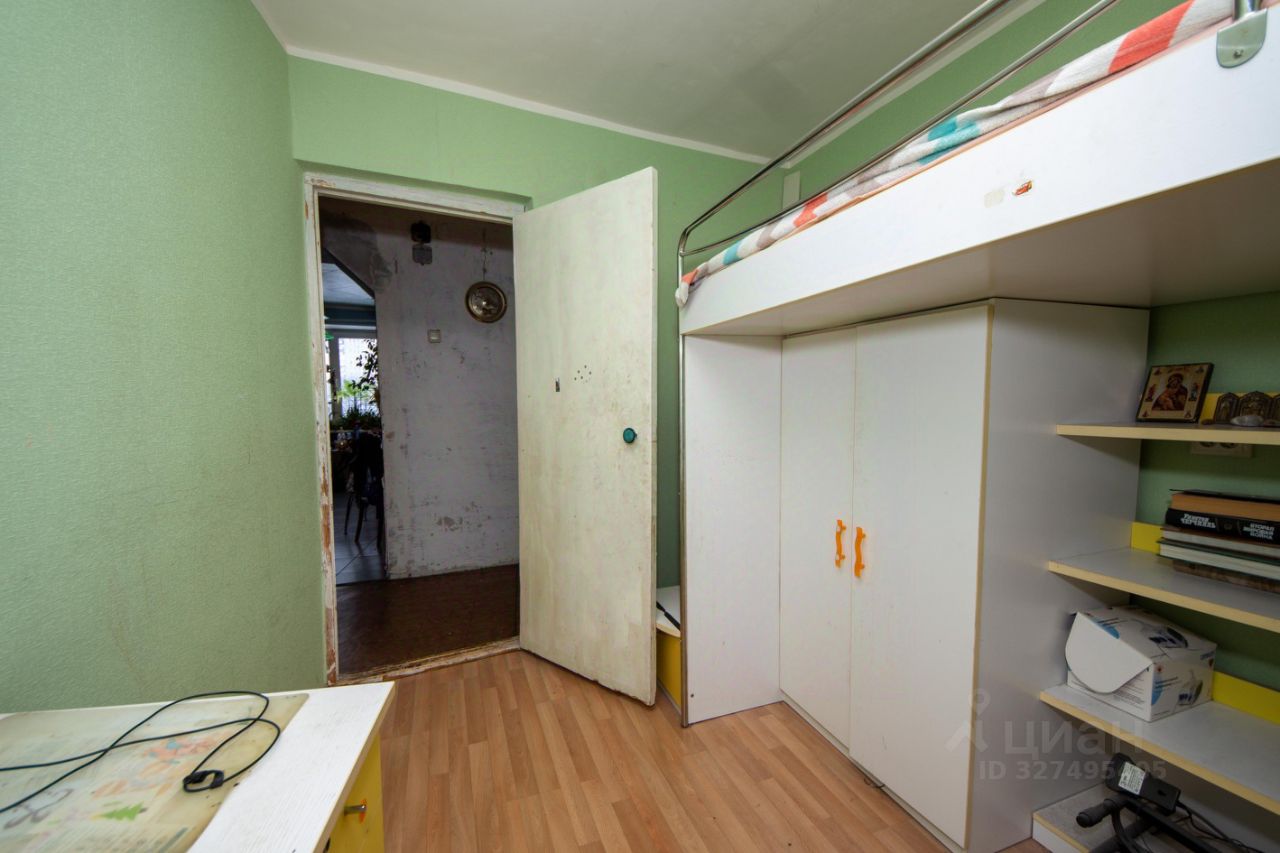 Продажа 3-комн квартиры на вторичном рынке Политехническая улица, 17К1
