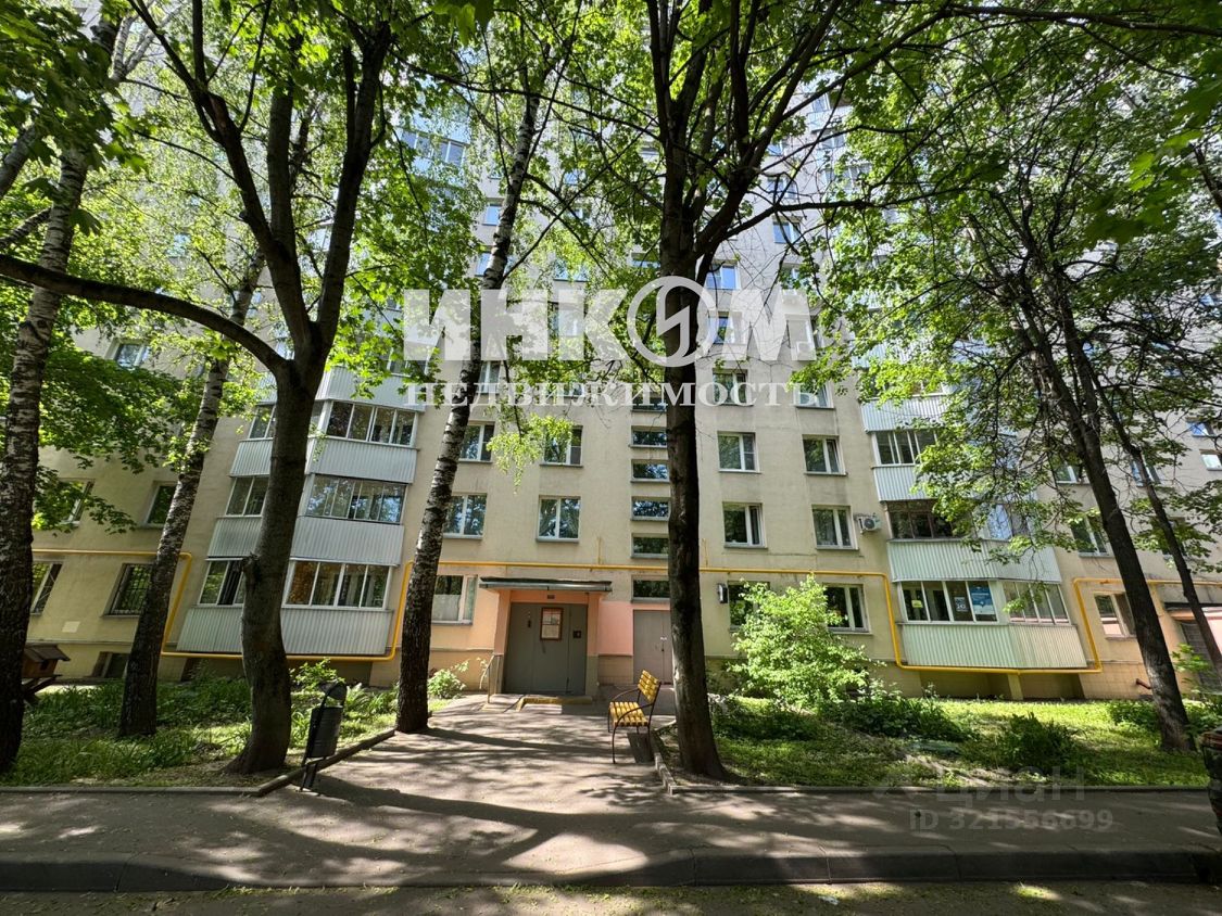 Продажа 2-комн квартиры на вторичном рынке Кировоградская улица, 44К2