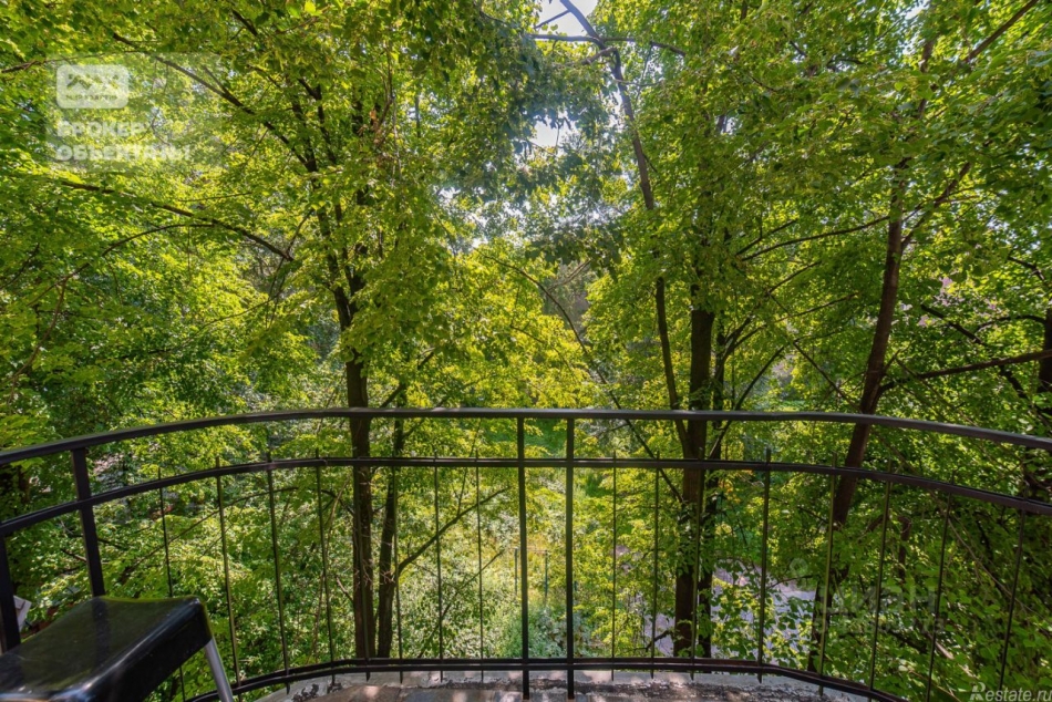 Аренда 3-комн квартиры на вторичном рынке улица Писарева,  д. 10