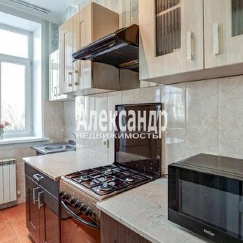 2-комн квартира улица Трефолева,  д. 26