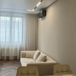 Продажа 3-комн квартиры на вторичном рынке улица Ивана Франко,  д. 6