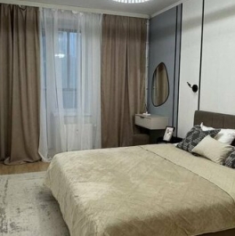 Продажа 2-комн квартиры на вторичном рынке Зенино, улица Камова,  д. 5 к2